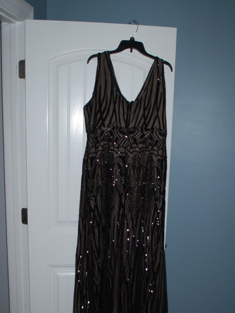 R & M Richards Black Sequin Dress - Picture 2 of 3